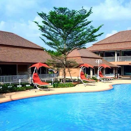 Baan Dara Resort Sara Buri Exteriér fotografie