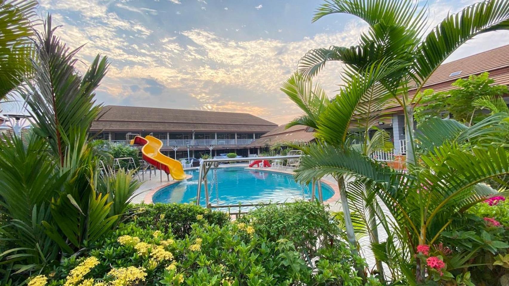 Baan Dara Resort Sara Buri Exteriér fotografie