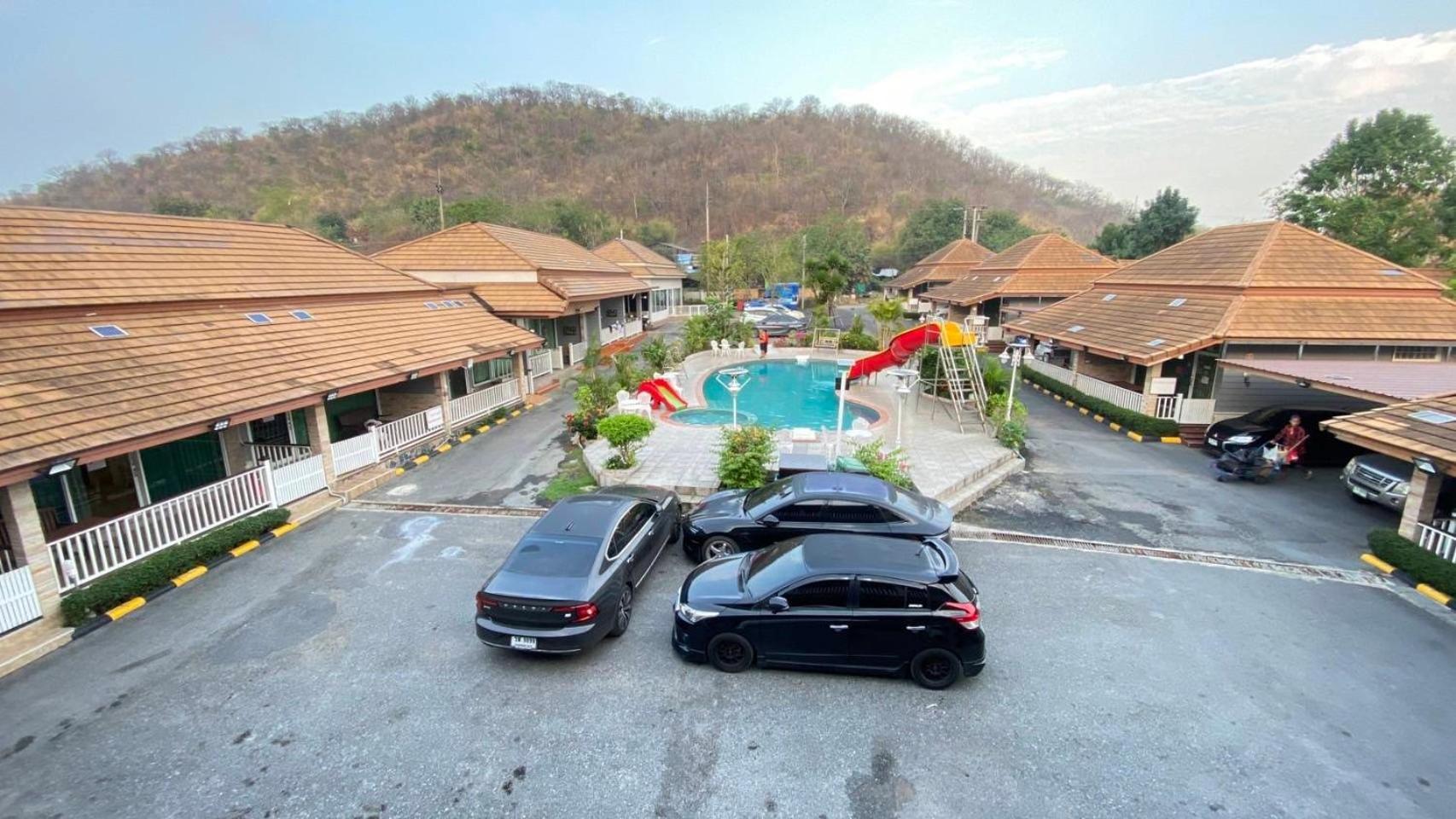 Baan Dara Resort Sara Buri Exteriér fotografie